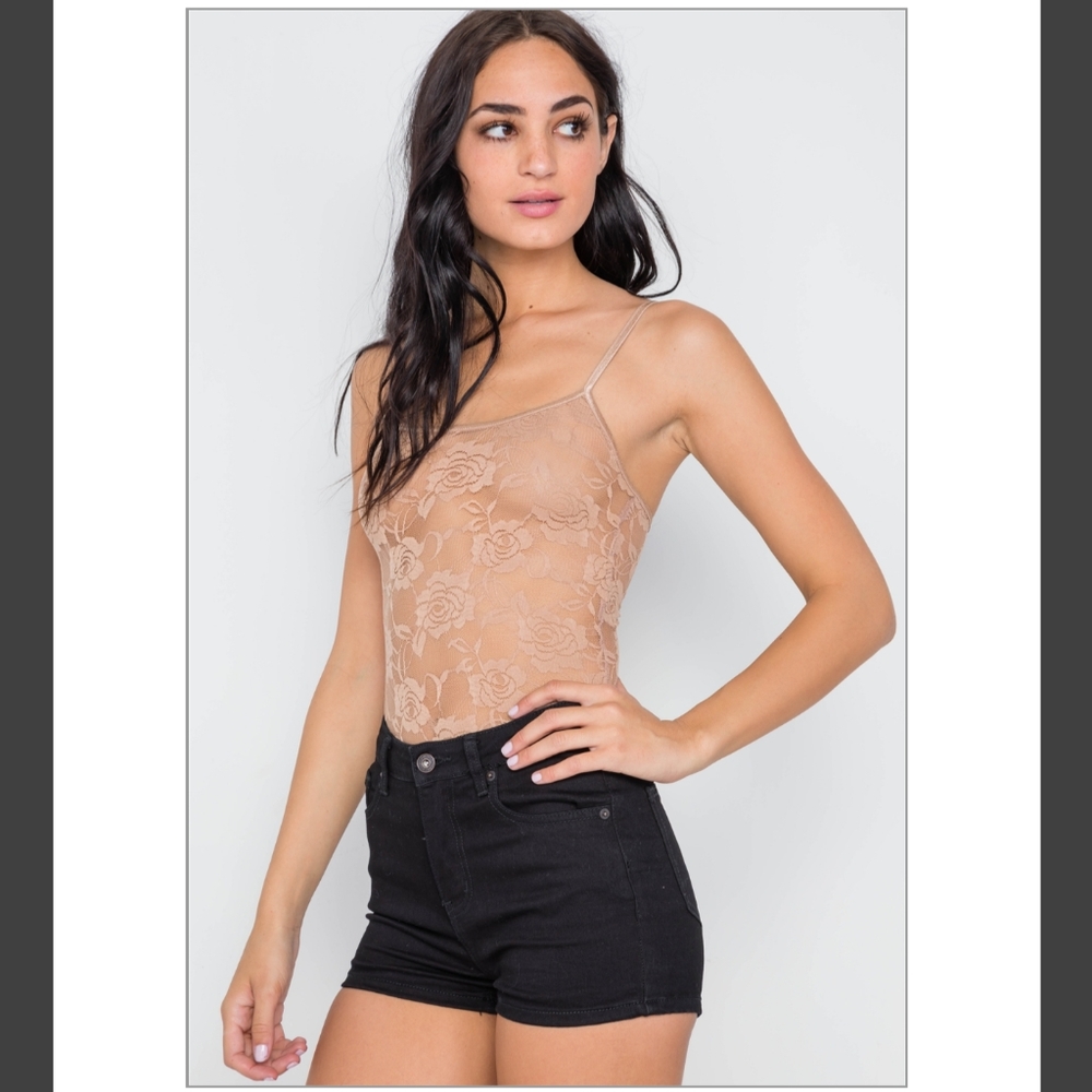 Peak-a-boo Floral lace top/intimate - Picture 7 of 7